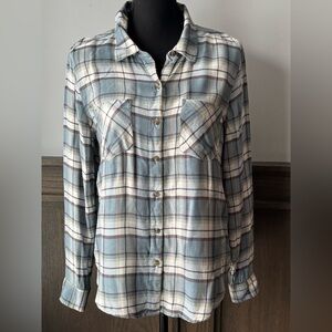 Lucky Brand Blue and White plaid soft button down Euc medium